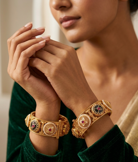 The Nakshatra Gold Kadas