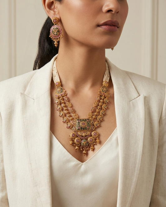 Svarnika Necklace