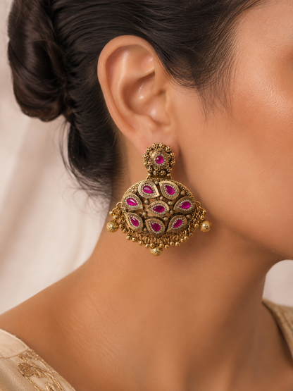 Gulnaar Ruby Jhumka