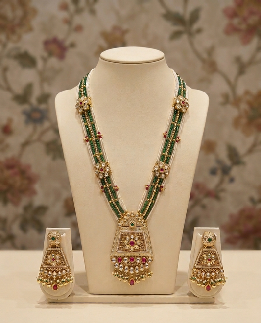 Meera Long Haar Set