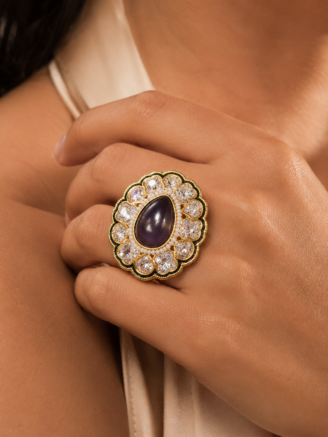 Ruhani Teardrop Ring