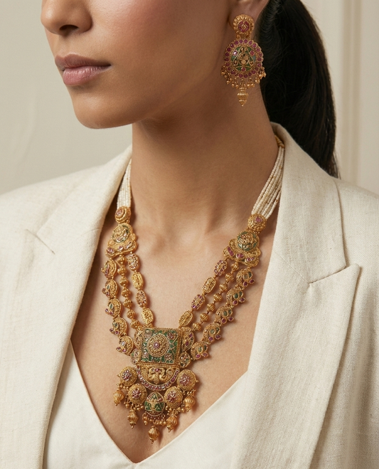 Svarnika Necklace