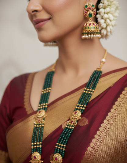 Antique Kundan Vihara Set