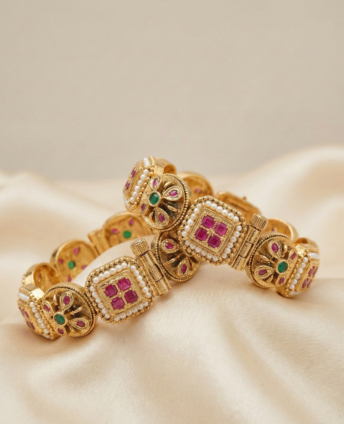 Ratnavali Verse Bangles