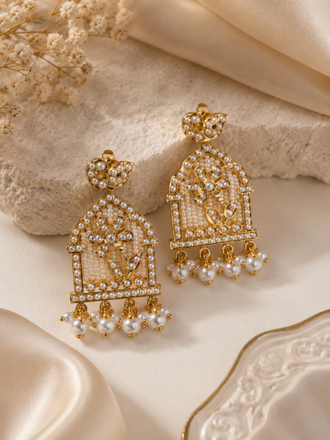 Jharokha Pearl Earrings