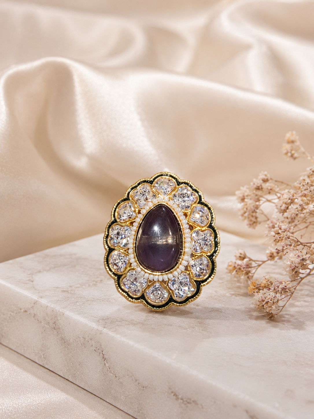Ruhani Teardrop Ring