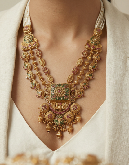 Svarnika Necklace