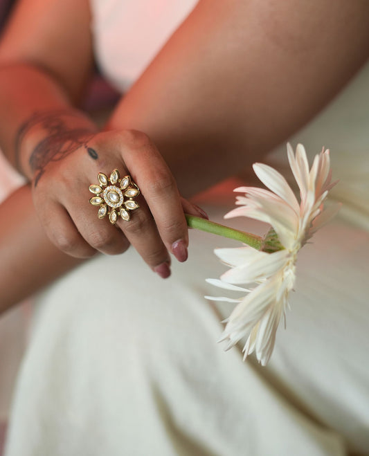 Kundan SunBurst Ring