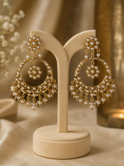 Sultana Pearl Chandbalis