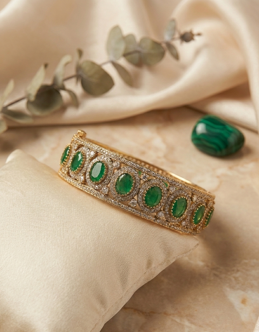 Majestic Green Oval Kada